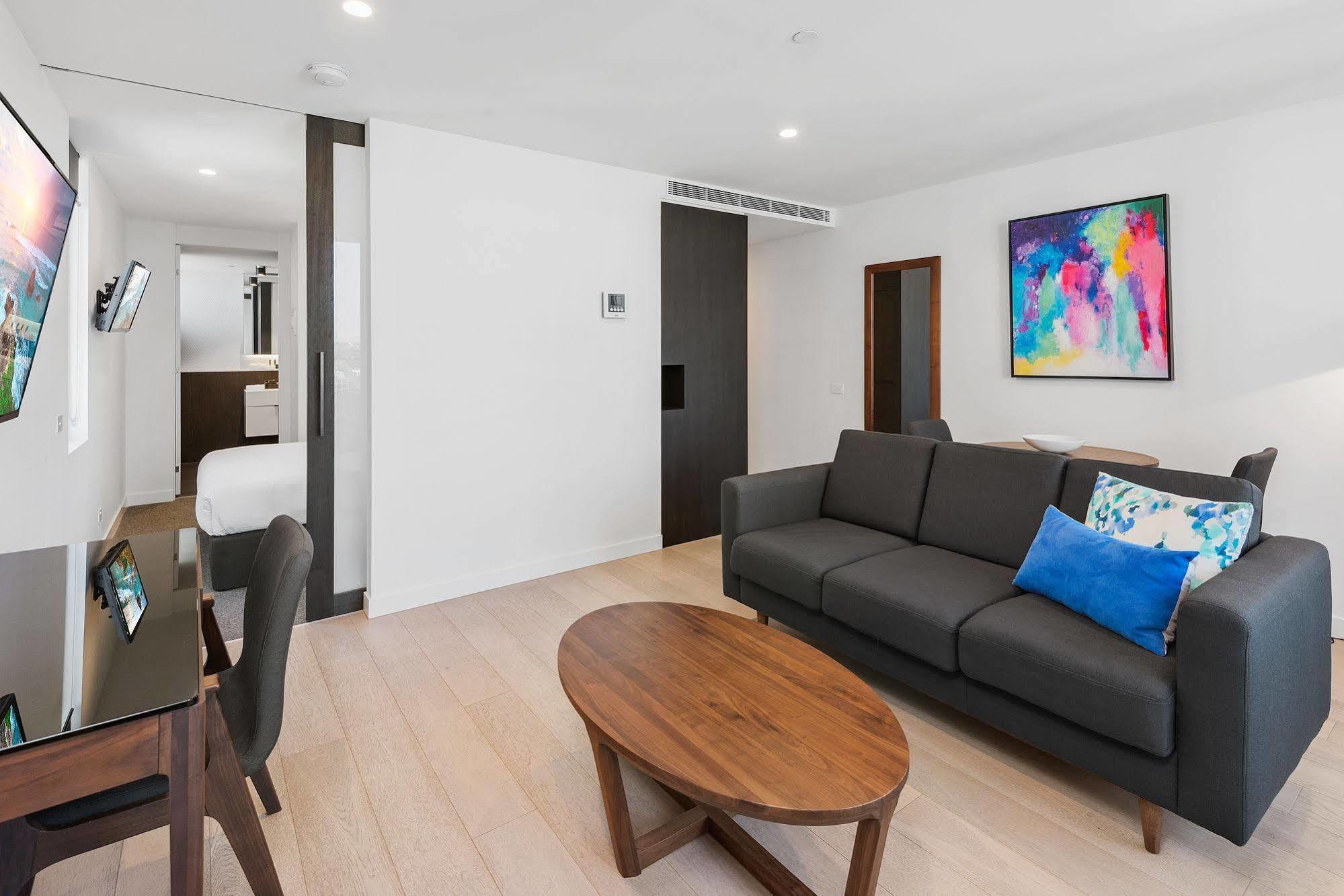 District South Yarra Aparthotel Melbourne Exterior photo